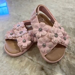 Baby Ugg Allarie Shimmer Flower pink Sandals size 2/3